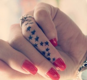 Nice-Star-Tattoo-On-Finger